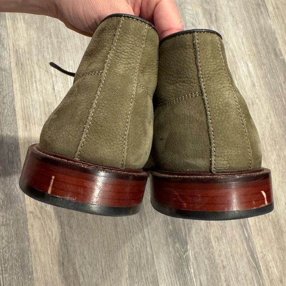 Banana Republic size 10.5 men’s leather shoes - Picture 4 of 8